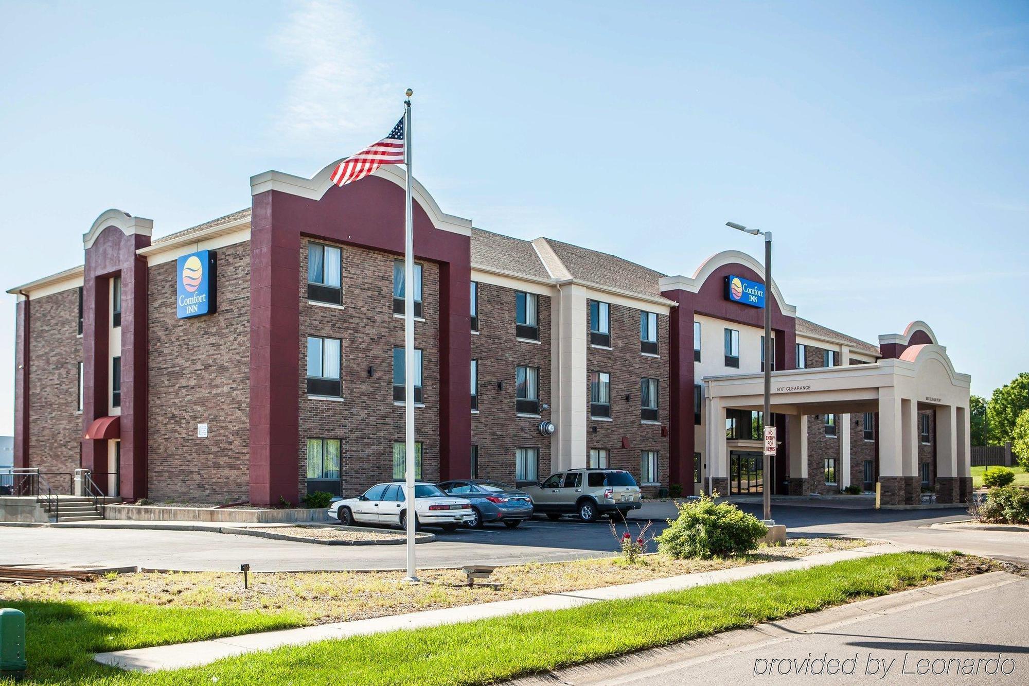 Super 8 By Wyndham Lees Summit Lee's Summit Exterior foto